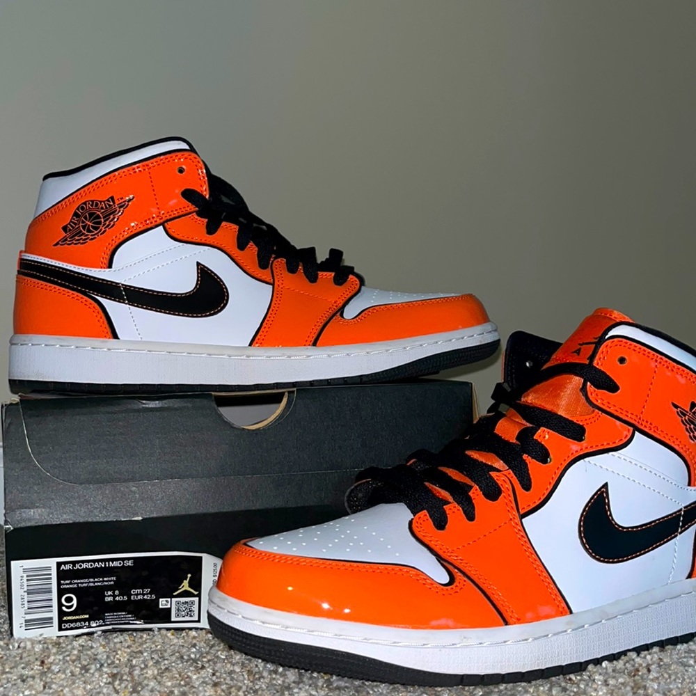 Air Jordan 1